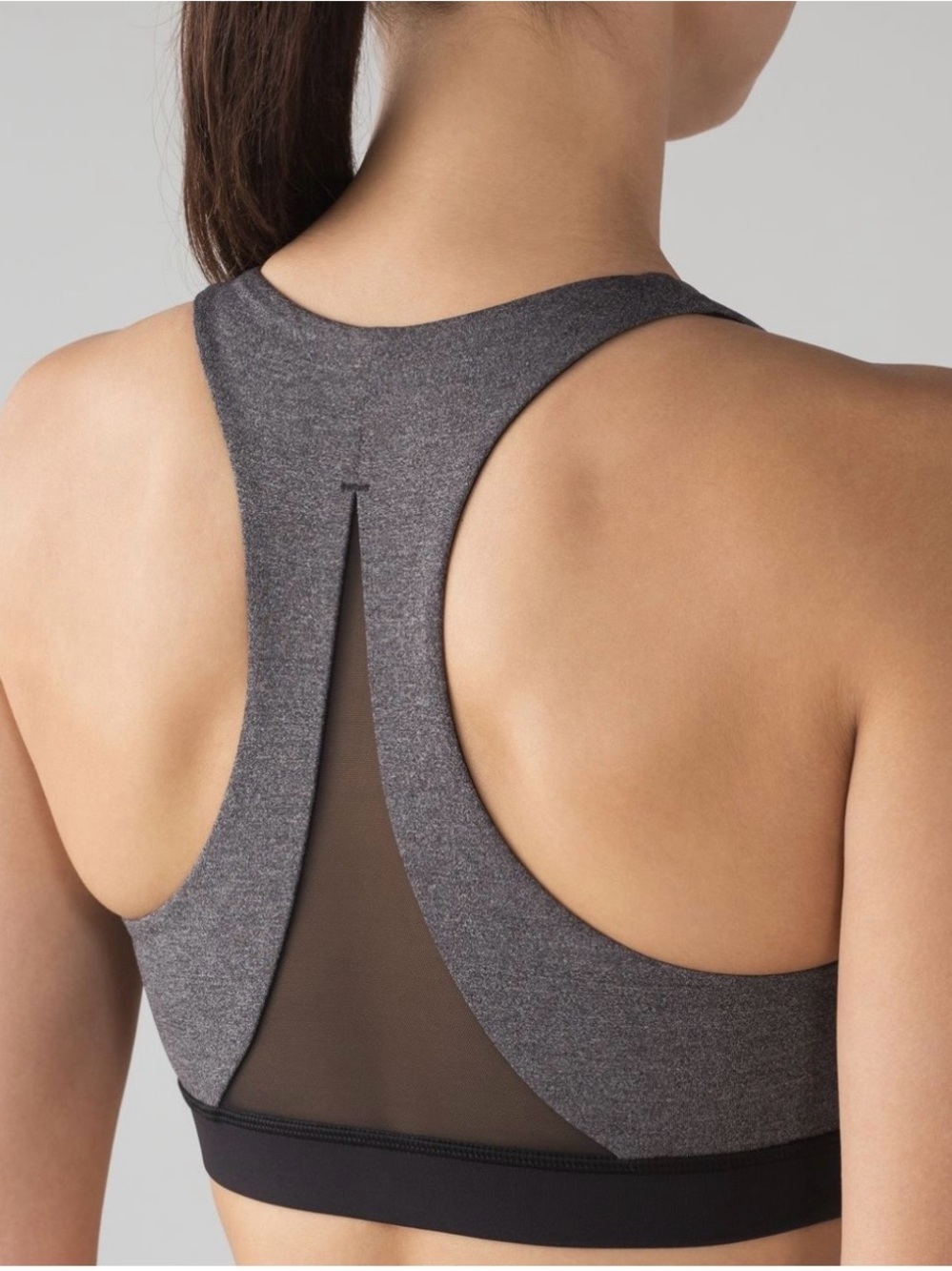 lululemon athletica Invigorate Sports Bra, size 6